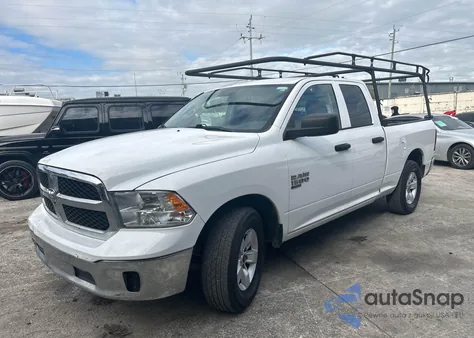 2019 Ram 1500 Classic z USA, uszkodzony, nr VIN 1C6RR6FG3KS733159